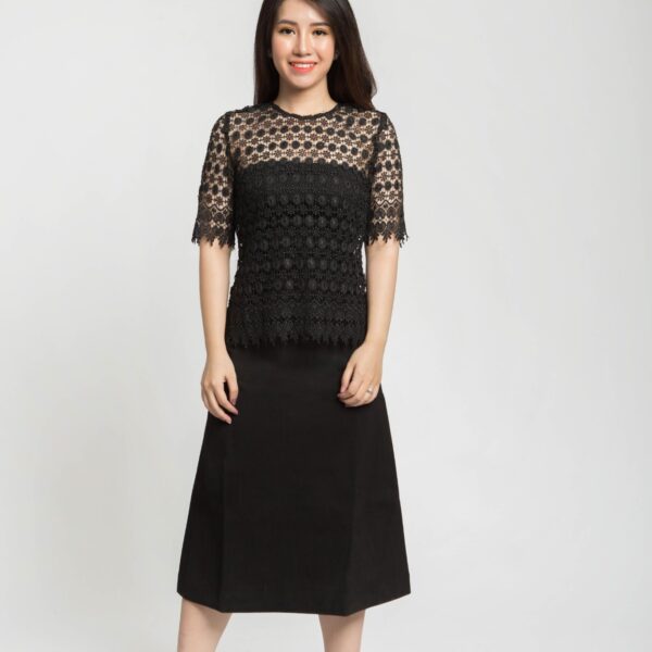 Bộ áo và chân váy nữ ren cúp ngực