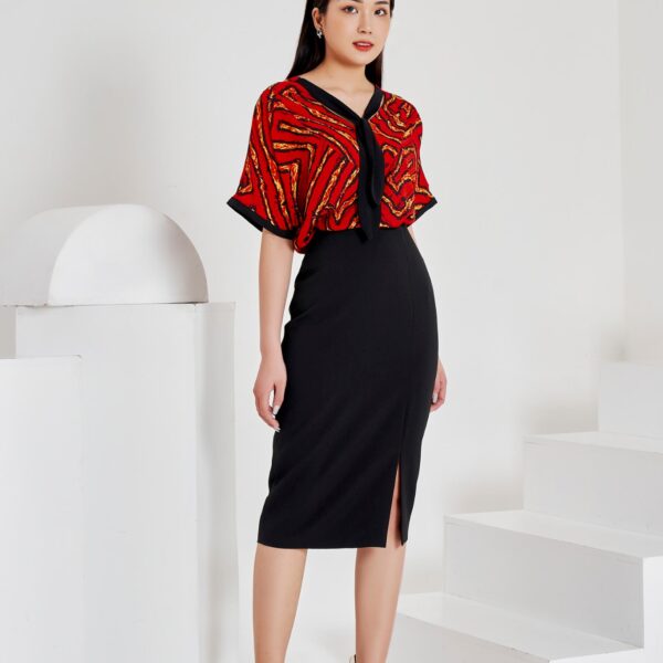 Chân váy bút chì xẻ cạnh